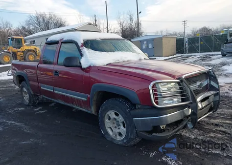 2004 Chevrolet Silverado 1500 Z71 z USA, uszkodzony, nr VIN 2GCEK19T141123870